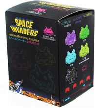 Load image into Gallery viewer, Space Invaders Mini Alien Vinyl Figure Series 01 Blind Box