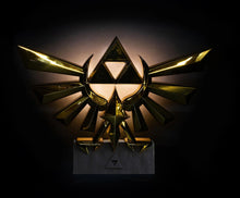 Load image into Gallery viewer, The Legend of Zelda Hyrule Crest Lamp