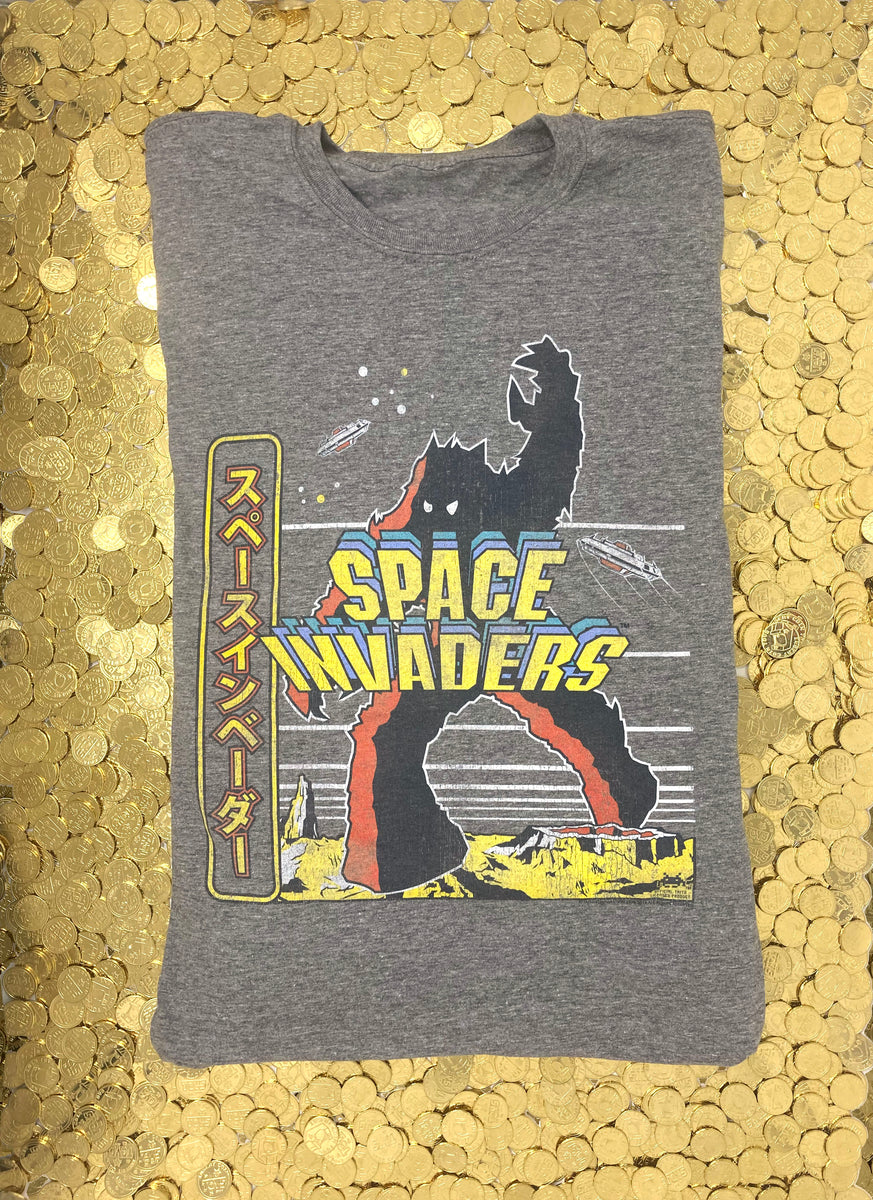 Space Invaders (Arcade Art) Japanese T-Shirt – Insert Coin Toys